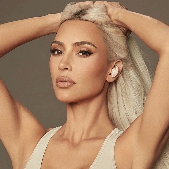 Beats by Dre Headphones Beats Fit Pro True Wireless Earbuds Kim